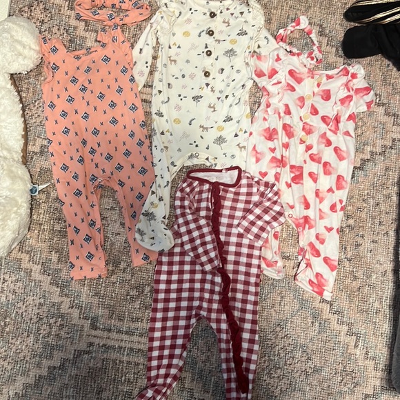 Jessica simpson baby lot of 6 sz 6-9 mo - Picture 1 of 5